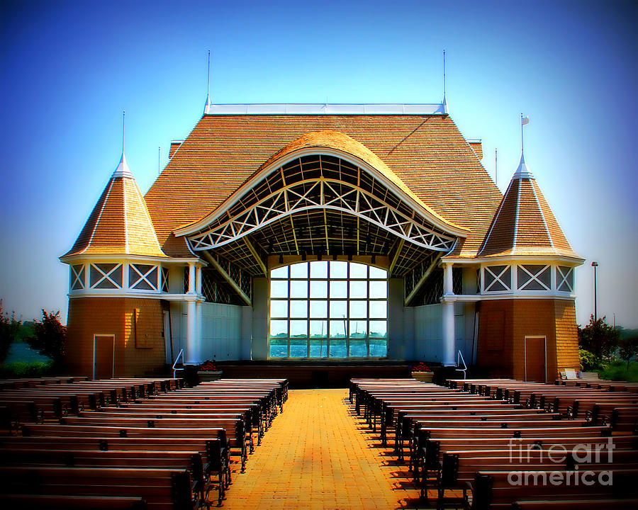 Lake Harriet Bandshell Photograph by Perry Webster | Fine Art America