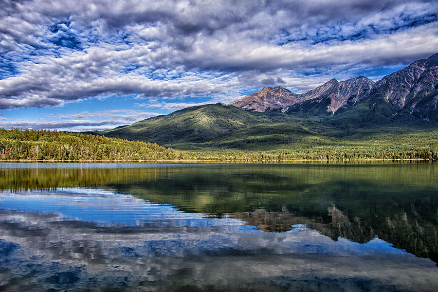 Lake Pyramid Jasper Canada Photograph By Greg Mclemore Pixels