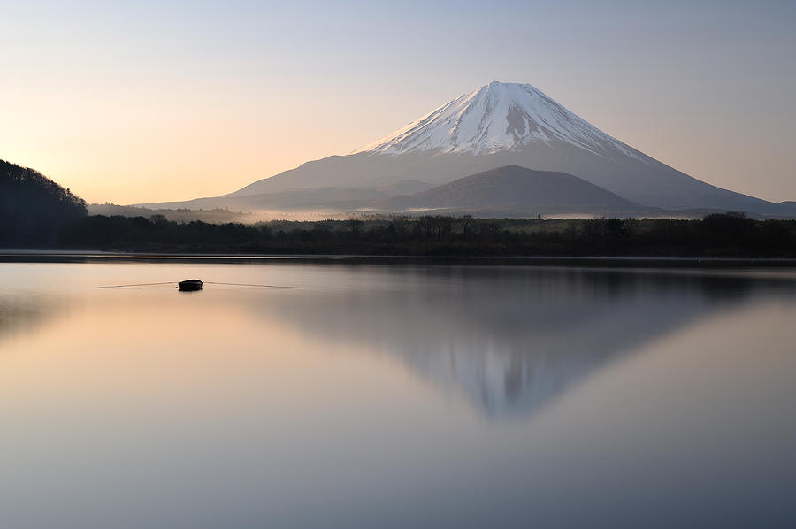 Lake Shoji Sunrise Photograph by Jonathan Zhang | Fine Art America