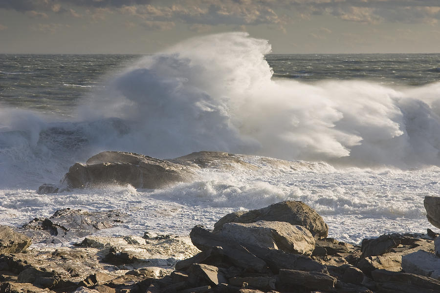 Large Waves Near Pemaquid Point On The Coast Of Maine Photograph by Keith Webber Jr