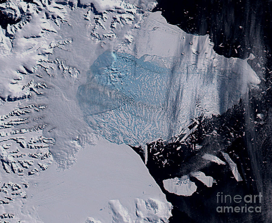 Larsen B Ice Shelf Breaking Away 4 Of 5 Photograph by Nasa