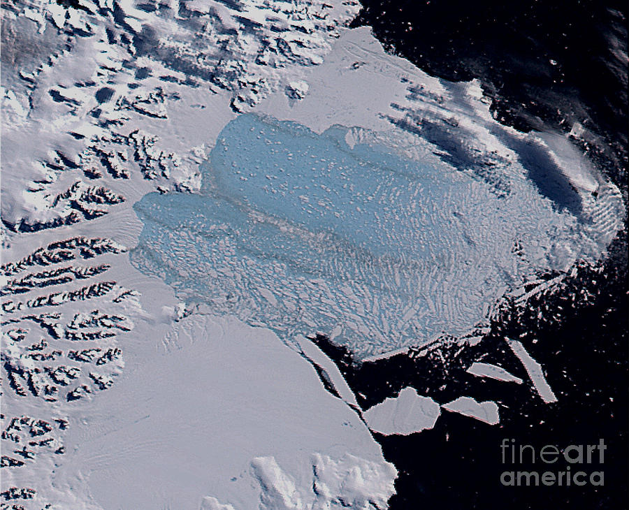Larsen B Ice Shelf Breaking Away 5 Of 5 Photograph by Nasa