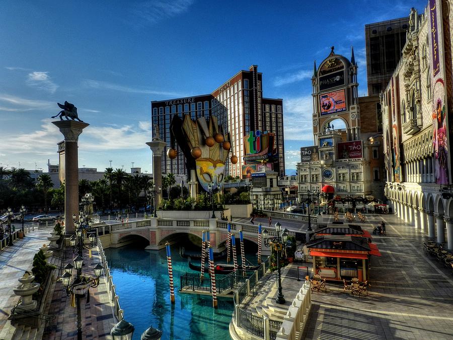 Las Vegas 028 Photograph by Lance Vaughn