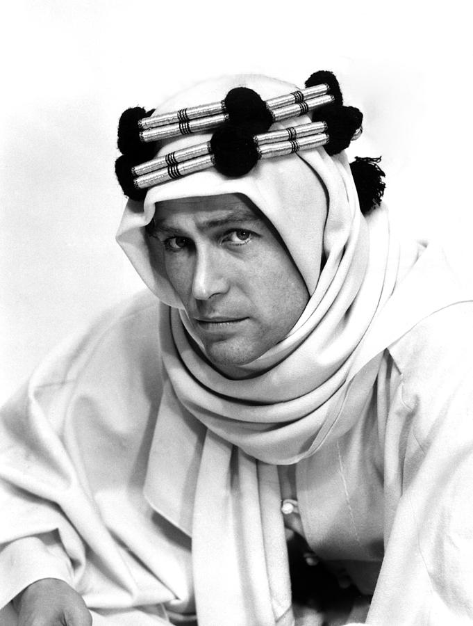 Movie Photograph - Lawrence Of Arabia, Peter Otoole, 1962 by Everett