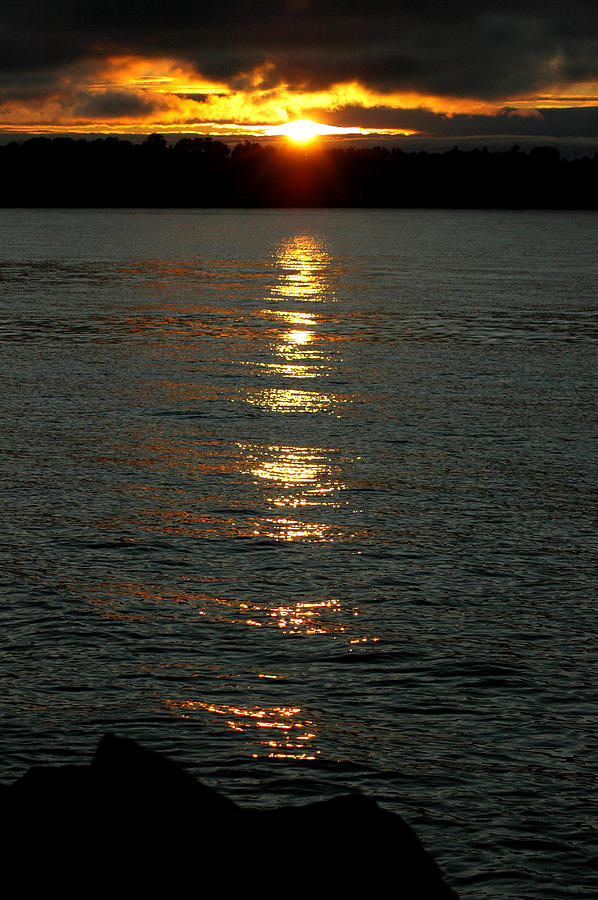 Leading to the sun Photograph by LeeAnn McLaneGoetz McLaneGoetzStudioLLCcom