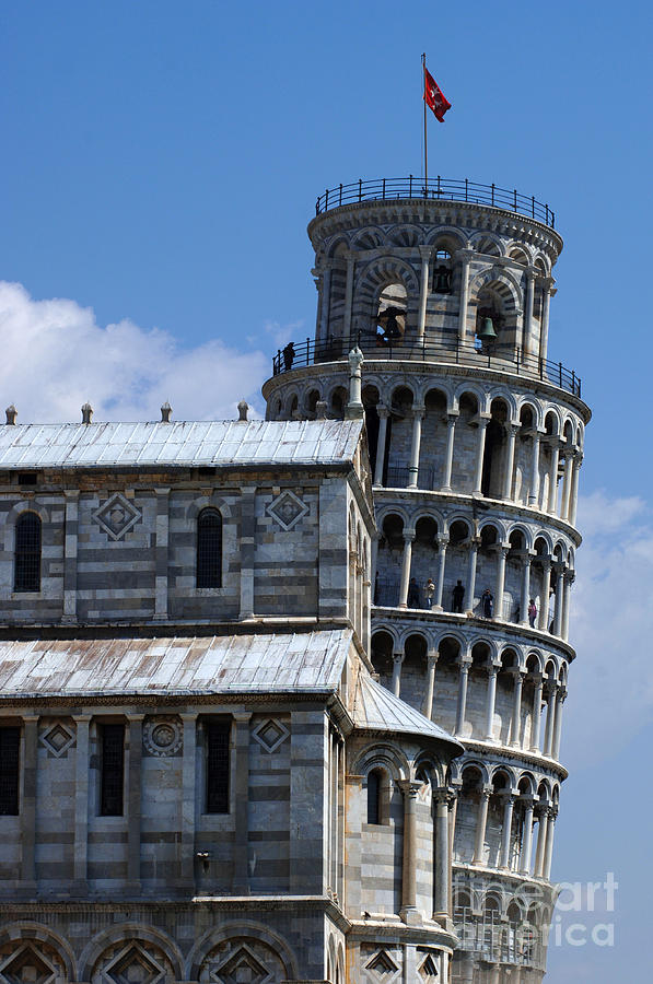 Leaning Tower Of Pisa Photograph by Bob Christopher