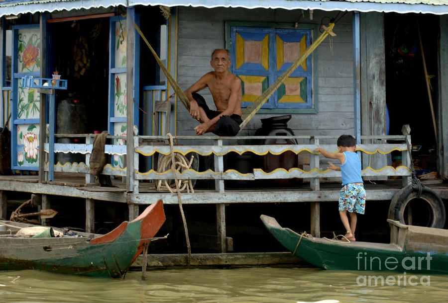 Life On Lake Tonle Sap 8 Photograph by Bob Christopher