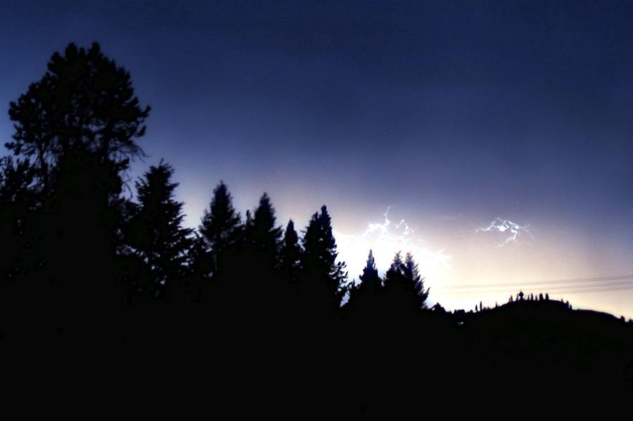 Nature Photograph - Lightning Balls by Don Mann