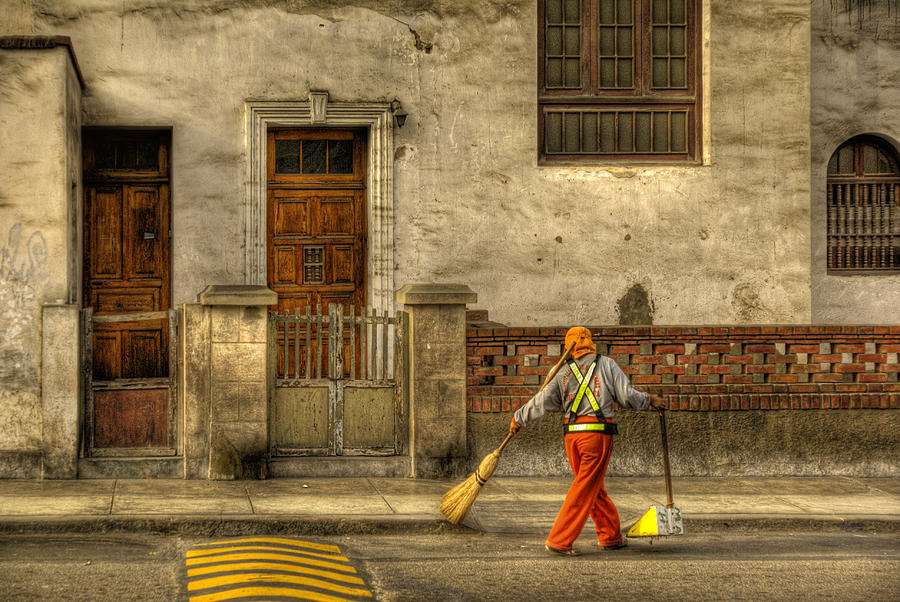 Lima Photograph - Lima Street Sweeper by Gerry Mann