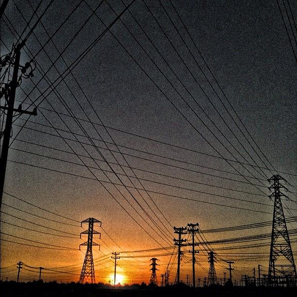 Sunset Photograph - Lines Of Power ~ Corron Xtrillion by Glen Campbell