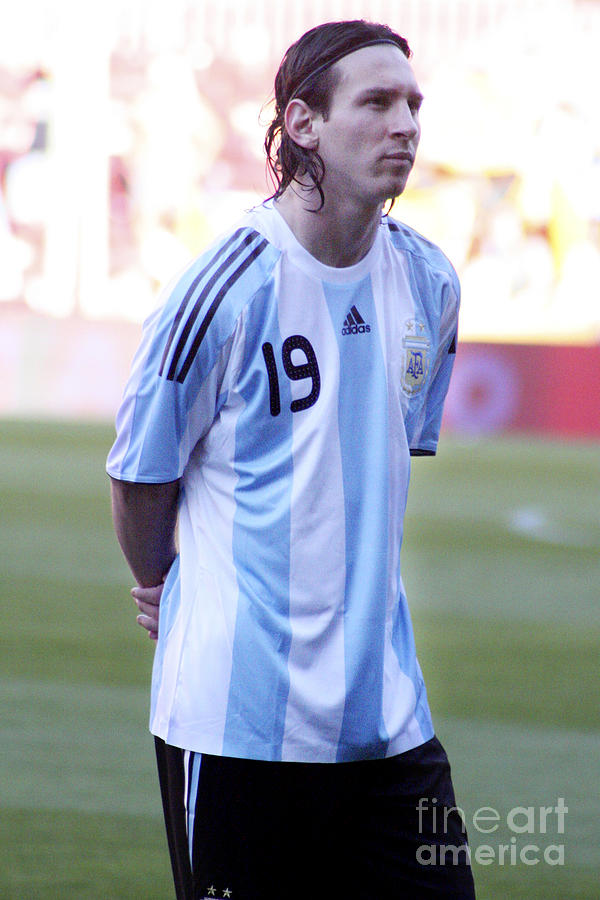 Lionel Messi Photograph by Agusti Pardo Rossello