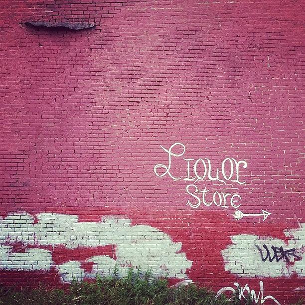 Brick Photograph - #liquor #store #sign #signage #graffiti by Jenna Luehrsen