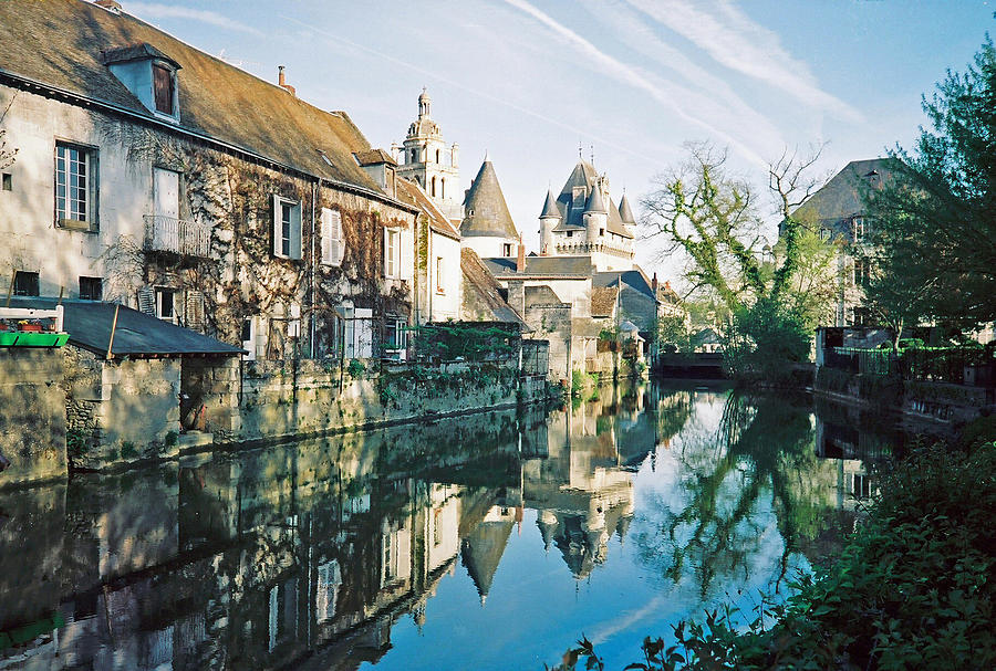 Loches France Castle Reflection On Water Photograph by Martin Rogers