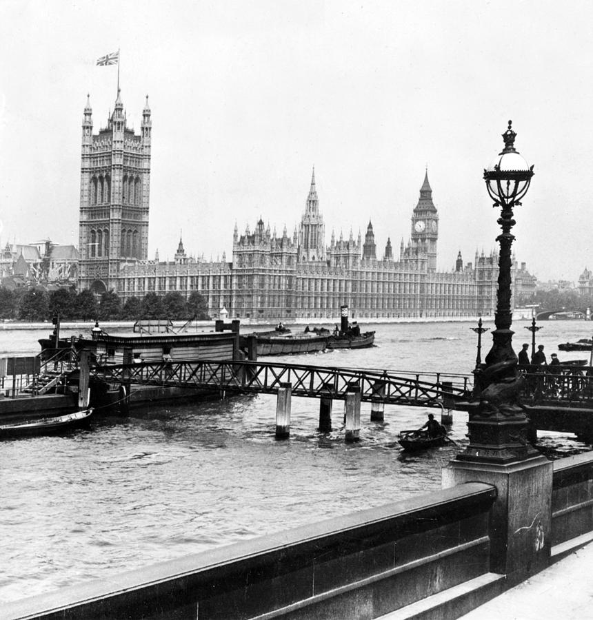 London England - House of Parliament - c 1909 Photograph by International  Images