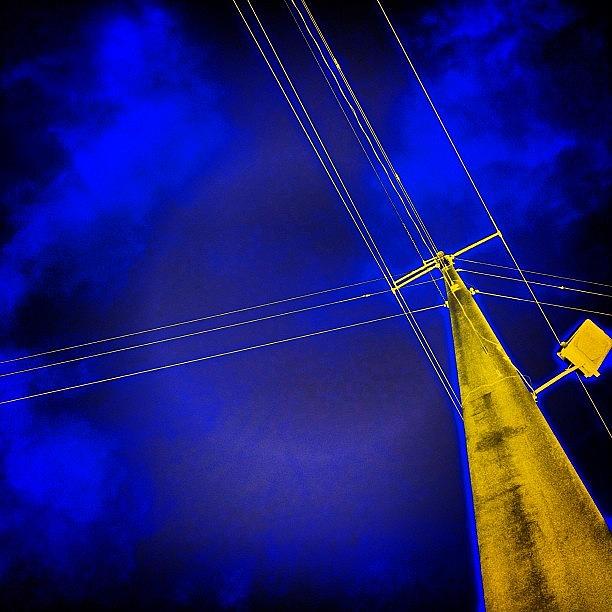 Wires Photograph - #lookingup #wires #southflorida #hdr by Lauderdale Ashley