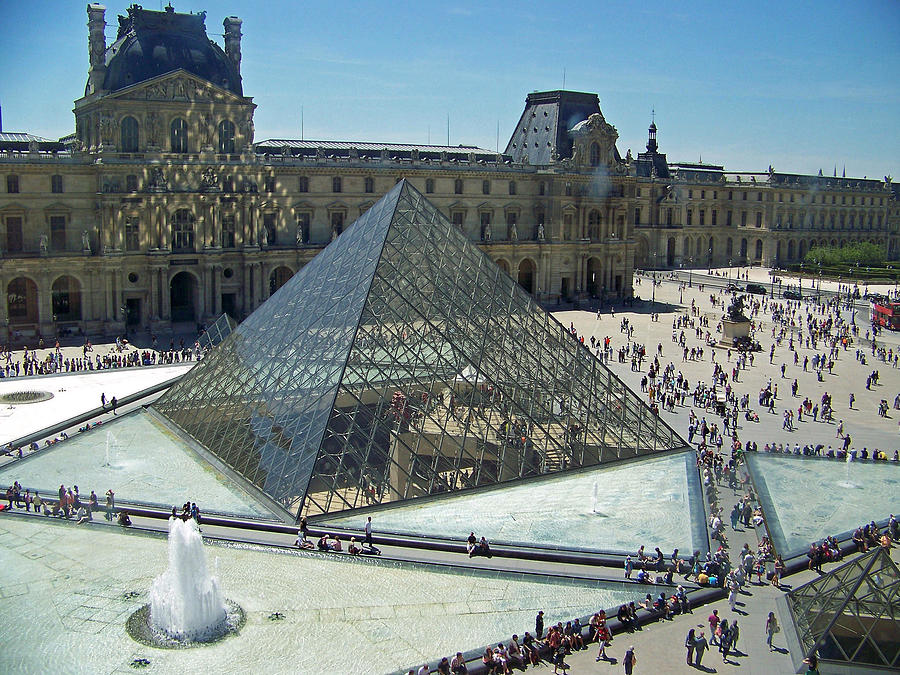 In Focus Photograph - Lourve reflections by Maggie Cruser