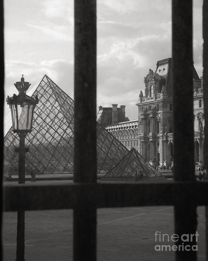 Louvre Photograph - Louvre II by Shawna Gibson