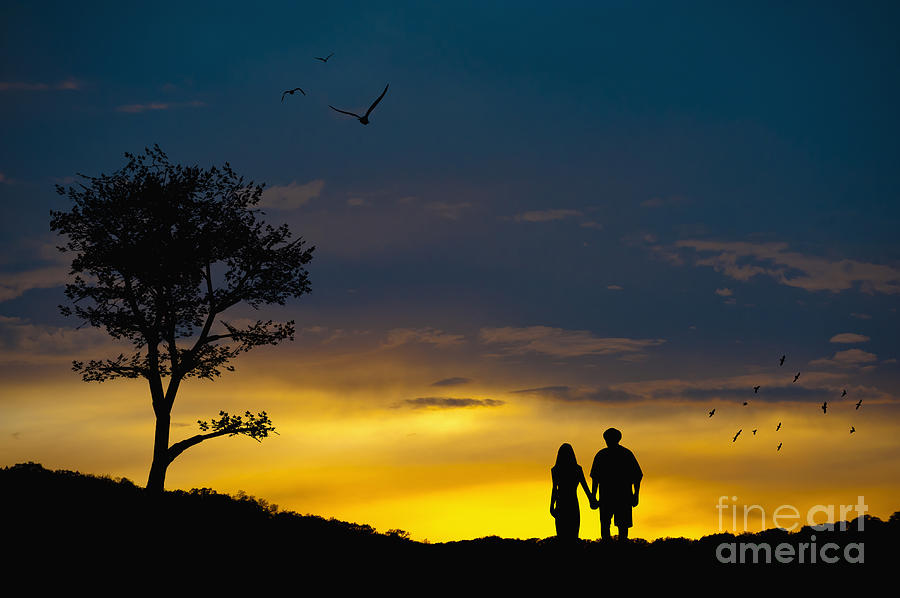 silhouettes of couples in love