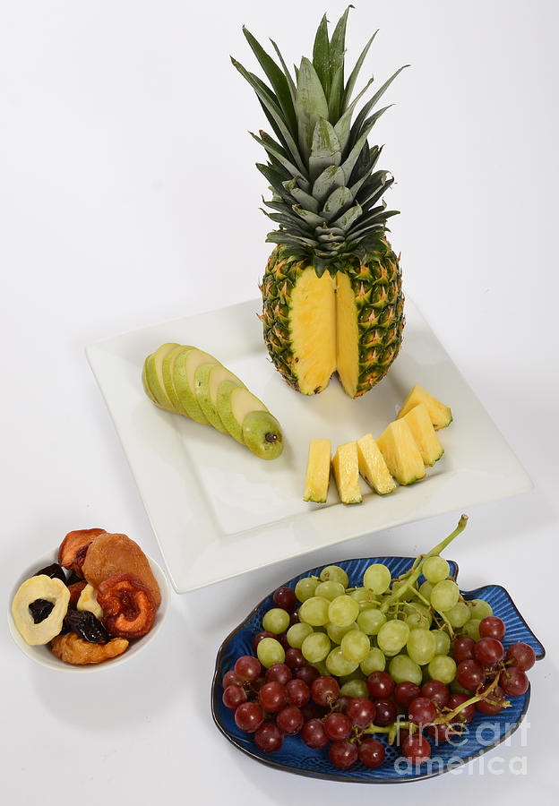 Low Carbohydrate Fruit Photograph by Photo Researchers, Inc.