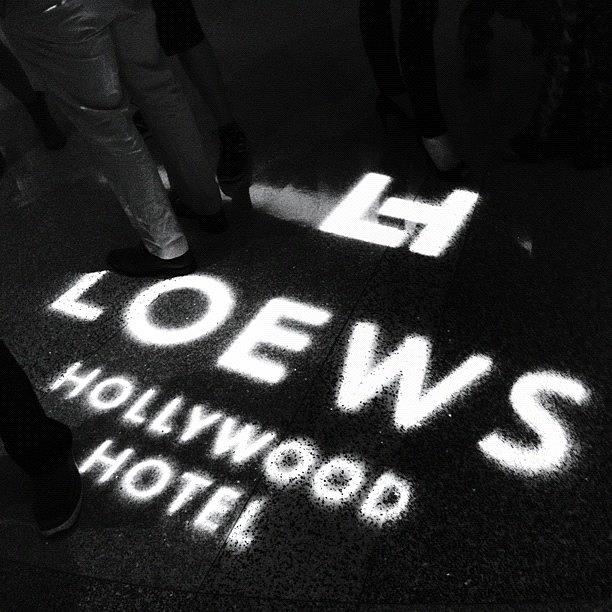 Legs Photograph - Lowes Hollywood Hotel by Ric Spencer