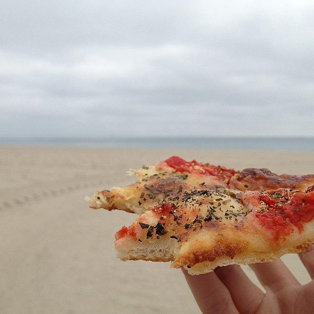 Nature Photograph - Lunch Break On Ze Beach. ☺ #pizza by Emily W