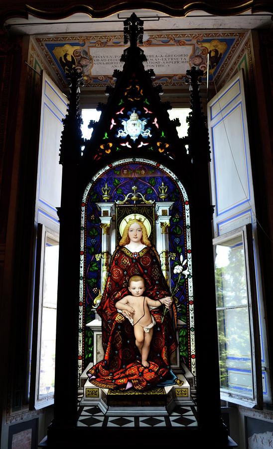 Madonna And Child. Photograph by Terence Davis