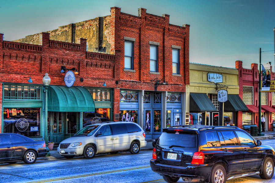 Grapevine's Historic Main Street District