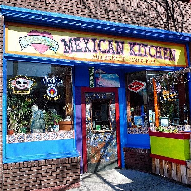 Seattle Photograph - Mamas Mexican Kitchen by T Catonpremise