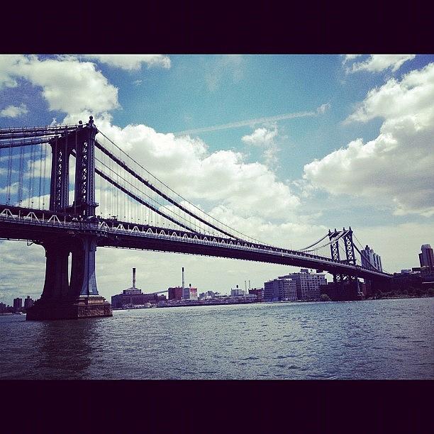 Nature Photograph - Manhattan Bridge by Lucas Rocha
