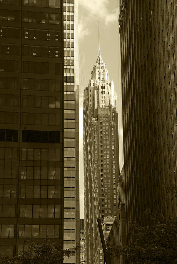 Manhattan skyscraper Photograph by Perry Van Munster