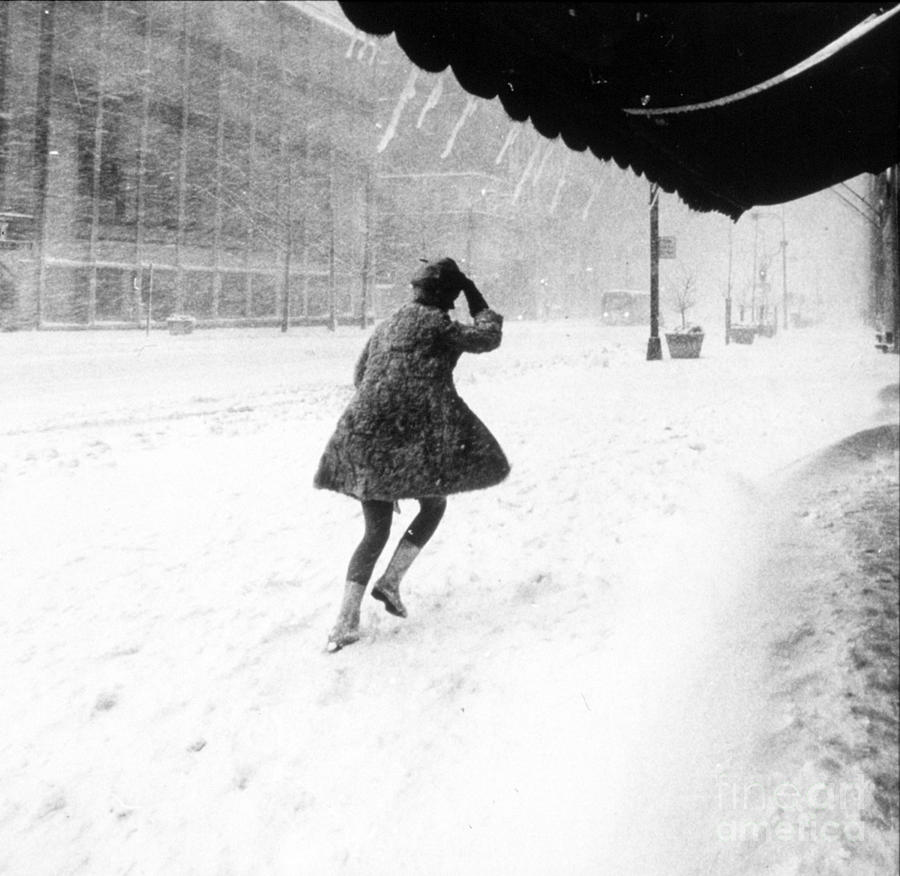 Manhattan Snowstorm, 1969 Photograph by Science Source