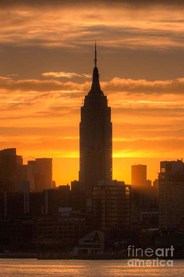 Manhattan Sunrise II Photograph by Clarence Holmes