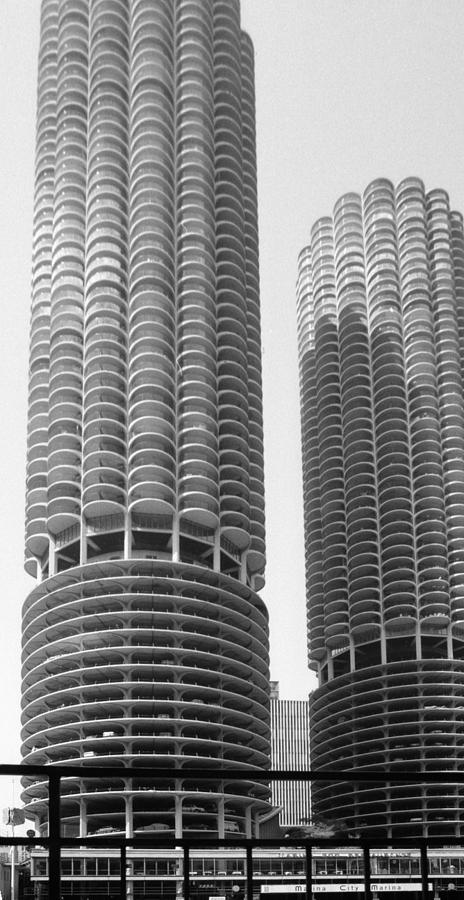 Marina Towers Photograph by Joe Michelli