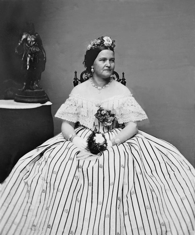 Mary Todd Lincoln 1818-1882, Wife Photograph by Everett - Fine Art America