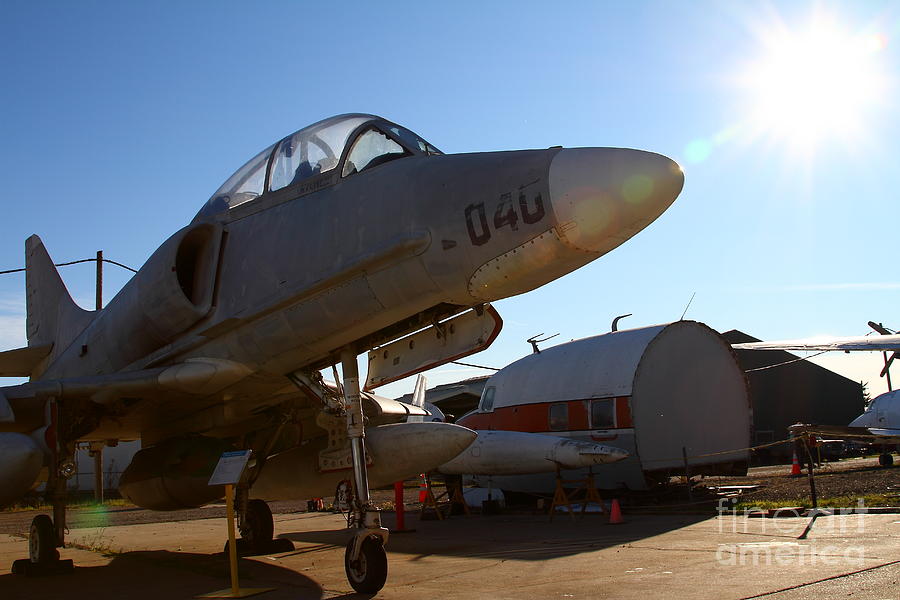 Mcdonnell Douglas Ta-4j Skyhawk Aircraft Fighter Plane . 7d11302 ...