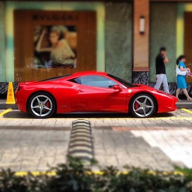 Car Photograph - Meanwhile At The #singapore Hilton by Simon Prickett