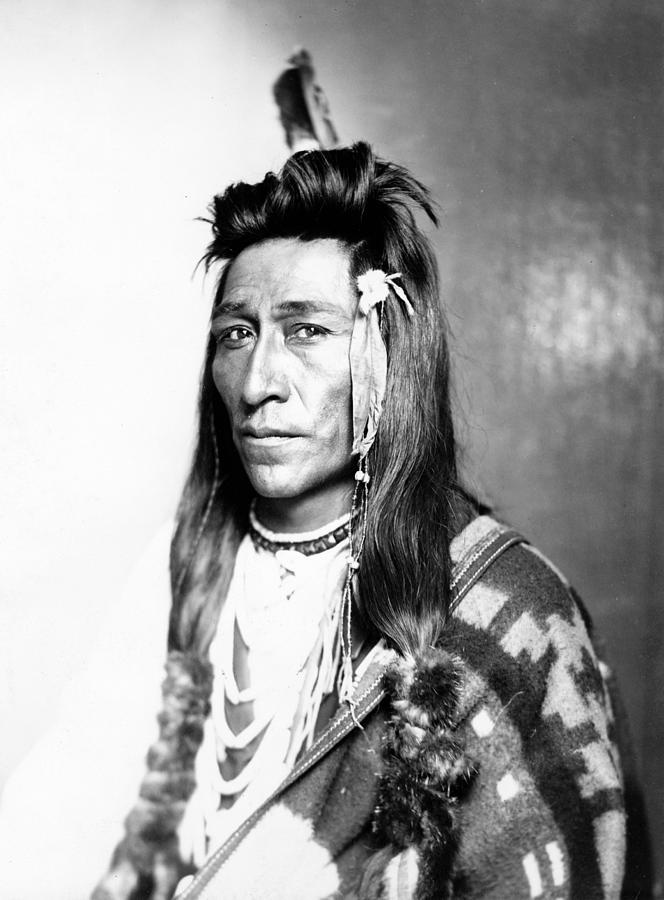 1890s Photograph - Measaw Of The Shoshone Nation. Ca 1899 by Everett