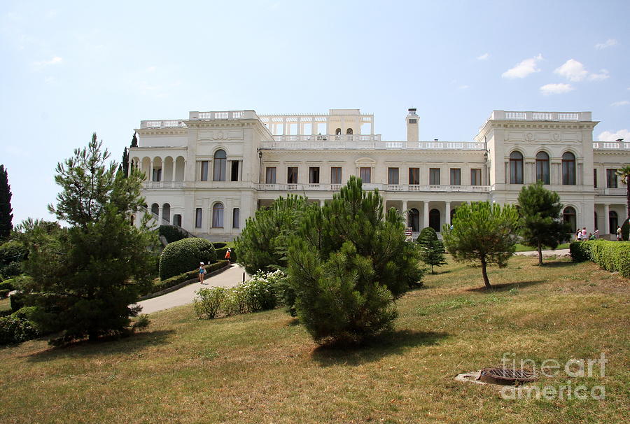 Meeting Place - Yalta Conference Photograph by Christiane Schulze Art