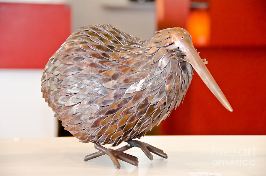 Metal Kiwi Bird  Sculpture by Yurix Sardinelly