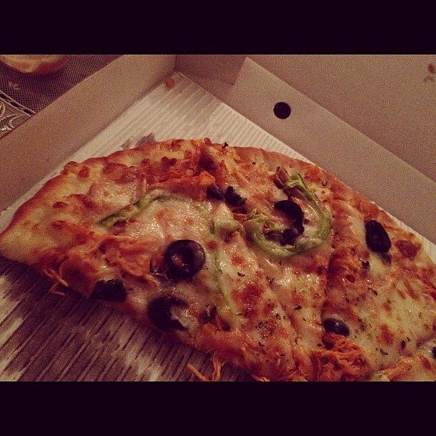 Dubai Photograph - Mexican Spicy Chicken #pizza Is My by Kelly Custodio Almulla