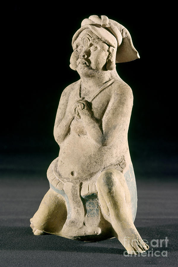 Mexico: Mayan Figure Photograph by Granger