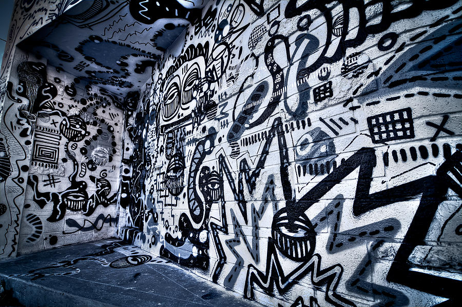 Miami Photograph - Miami Wynwood Graffiti 2 by Andres Leon
