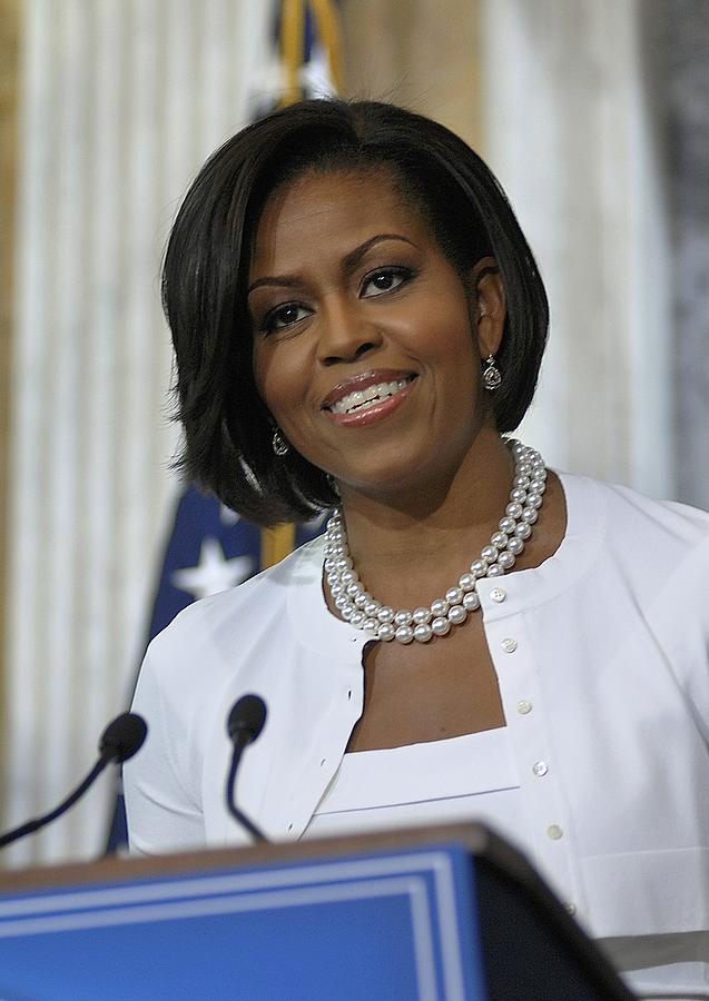 Michelle Obama Visited The Treasury Photograph by Everett - Fine Art ...