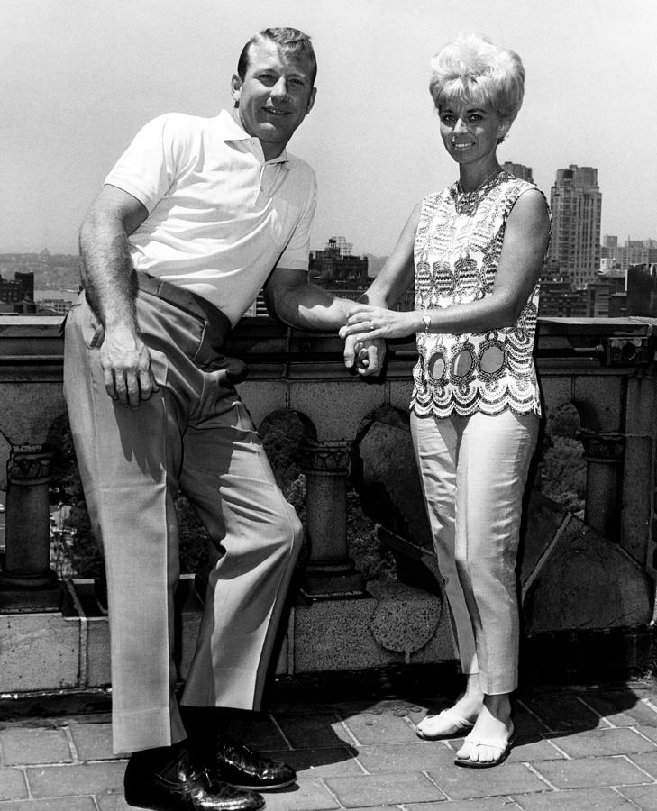 Mickey Mantle, And His Wife, Merlyn Photograph by Everett