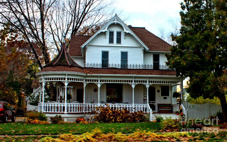 Midwest Victorian Photograph by Tommy Anderson