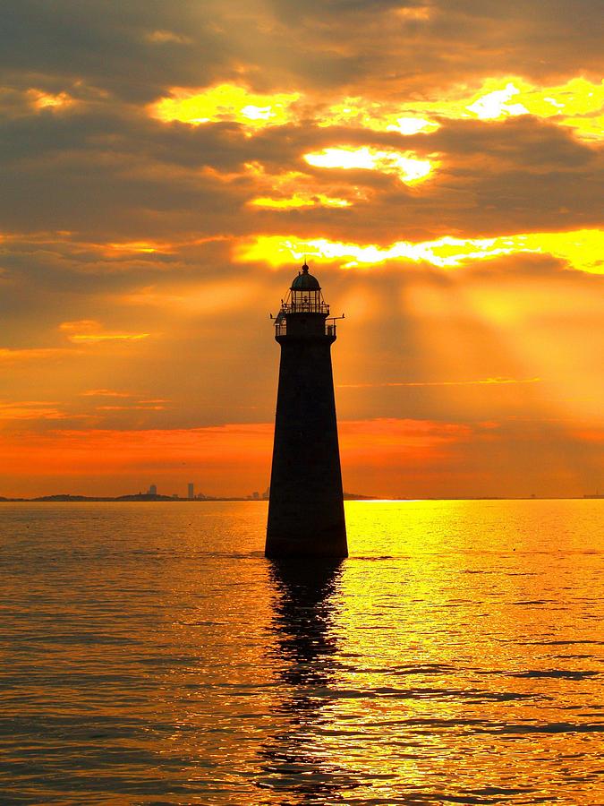 Minot's Ledge Lighthouse by Joseph Gillette