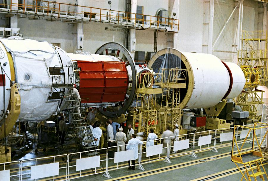 Mir Space Station Construction, 1986 Photograph by Ria Novosti