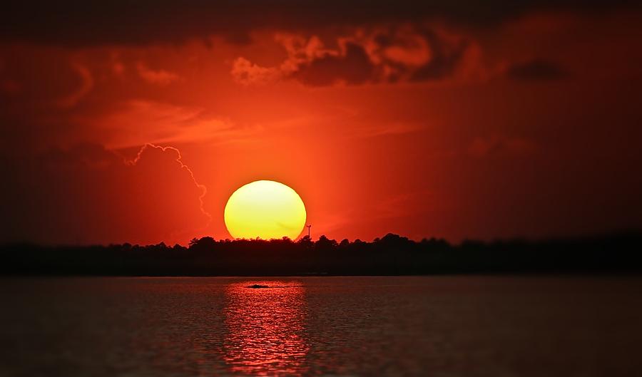 Mississippi Sunset 2 Photograph by Jim Albritton