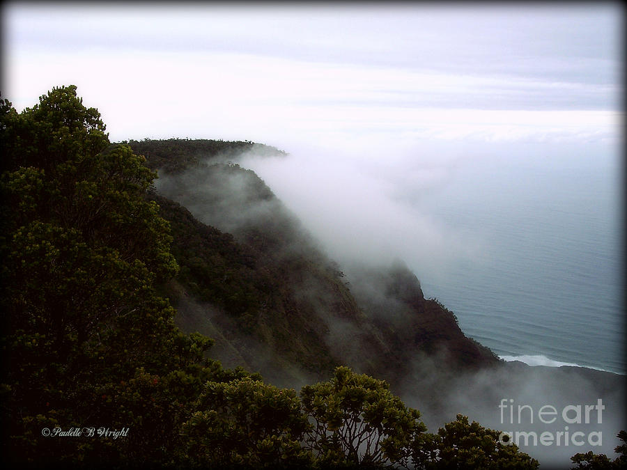 Mists Along The Kalalau Valley Photograph by Paulette B Wright