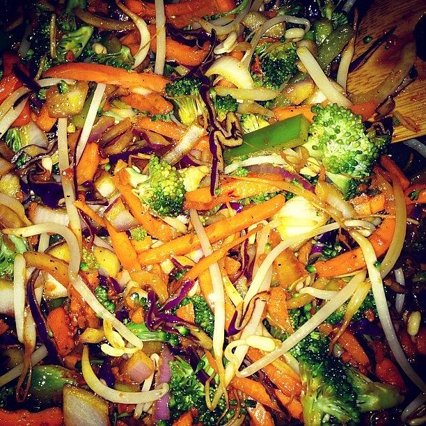 Yummy Photograph - Mmmmm Stir-fry #veggies #food #dinner by Kelly Diamond